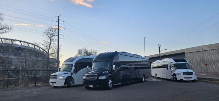 Black limo coach – Pueblo party bus rental